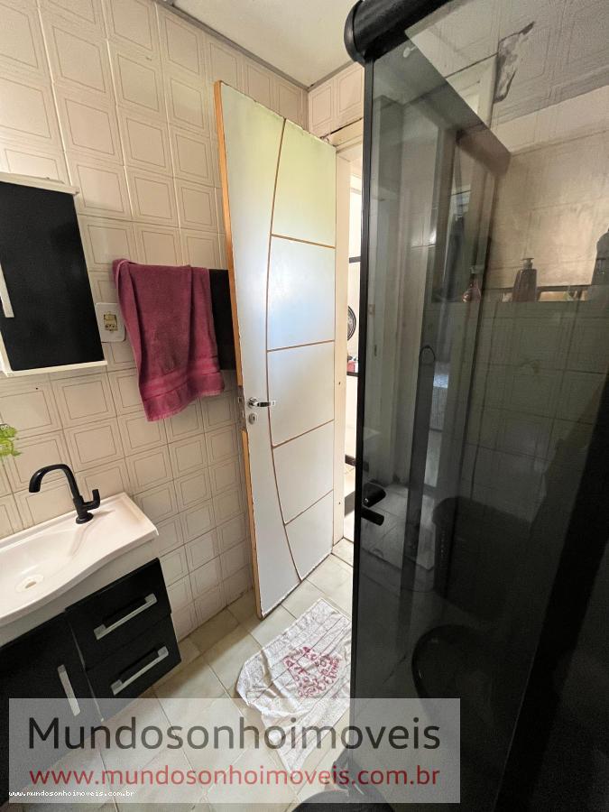 Apartamento - Vale dos lagos