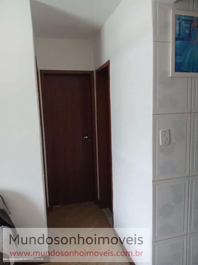 Apartamento - Vale dos lagos