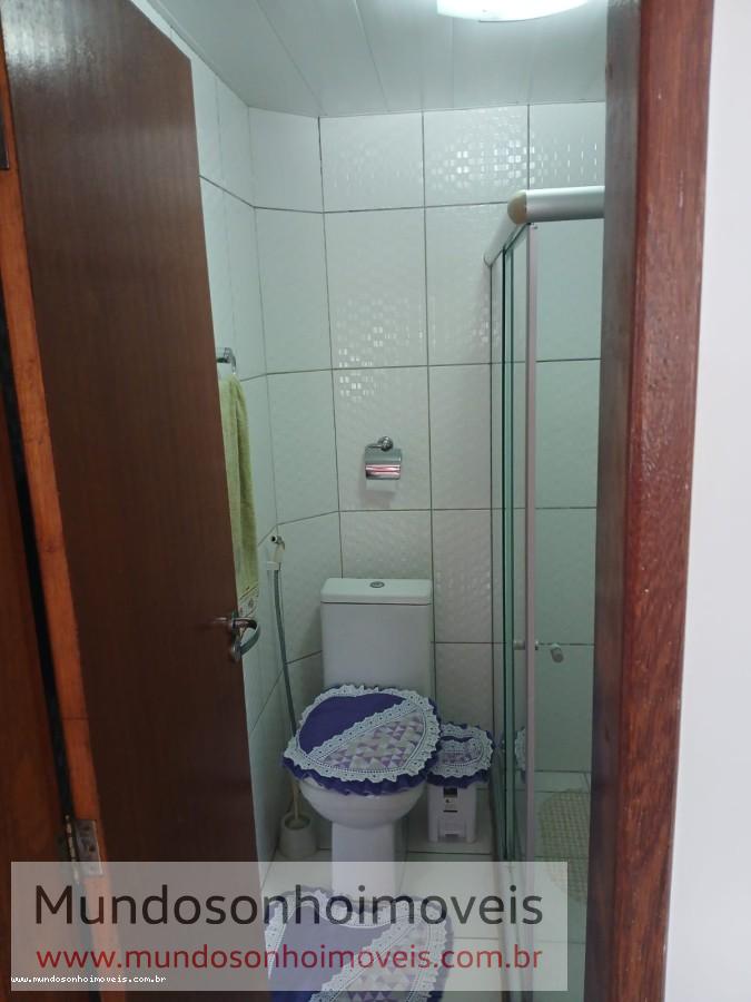 Apartamento - Vale dos lagos