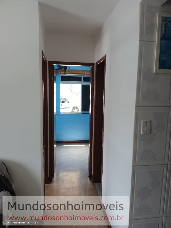Apartamento - Vale dos lagos