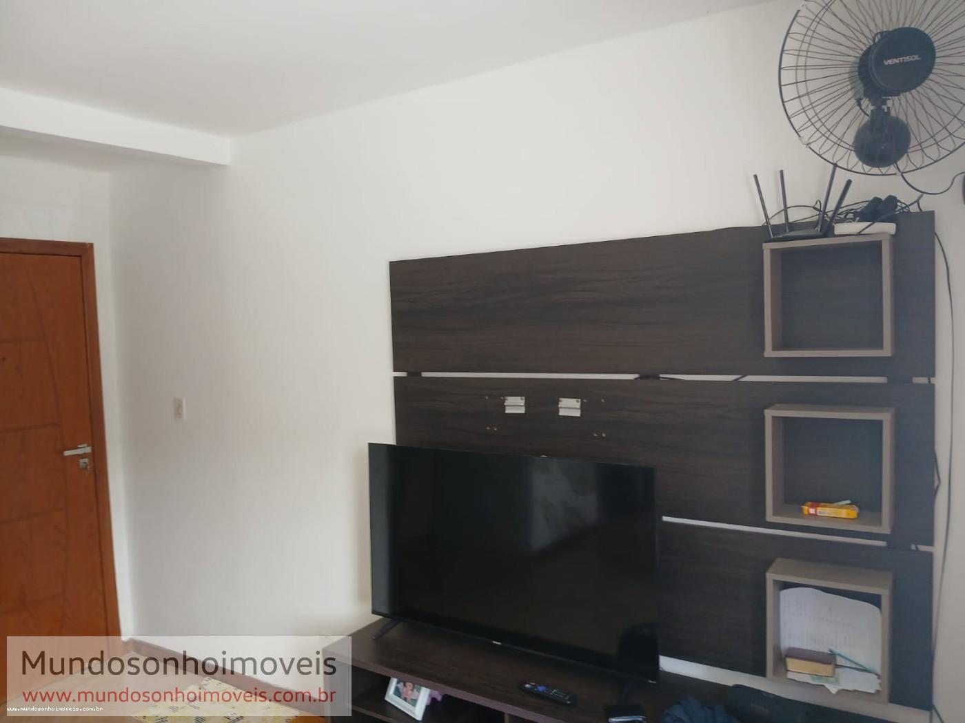Apartamento - Vale dos lagos