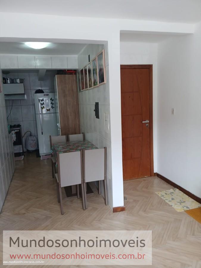 Apartamento - Vale dos lagos