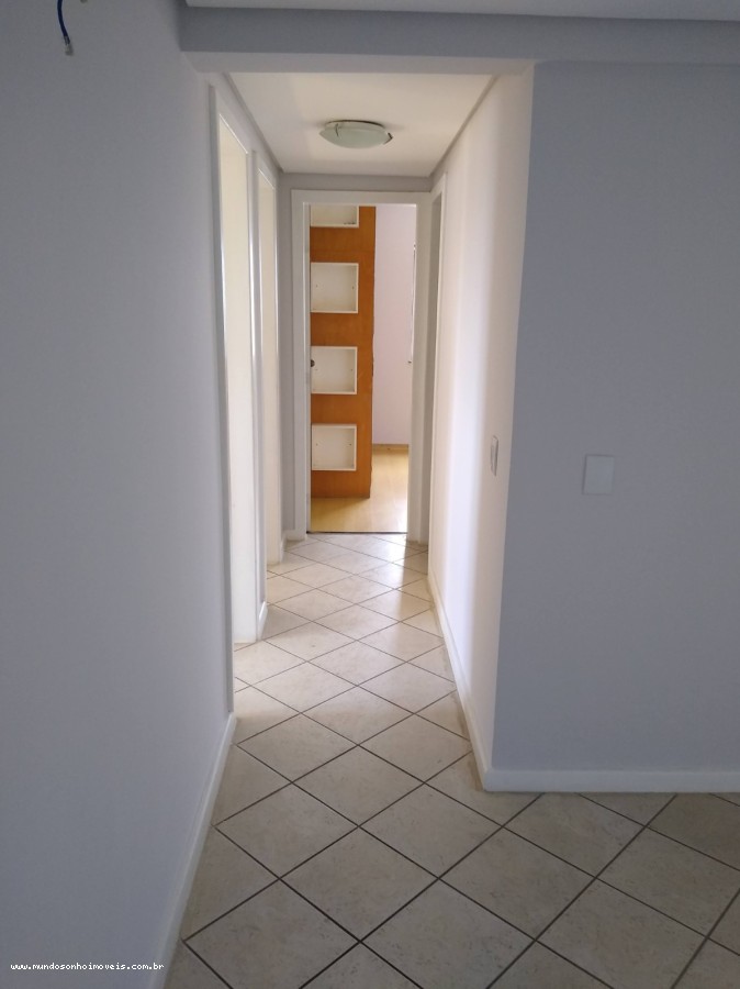 Apartamento - Ponto central