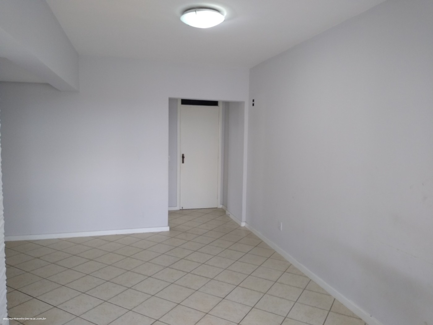 Apartamento - Ponto central